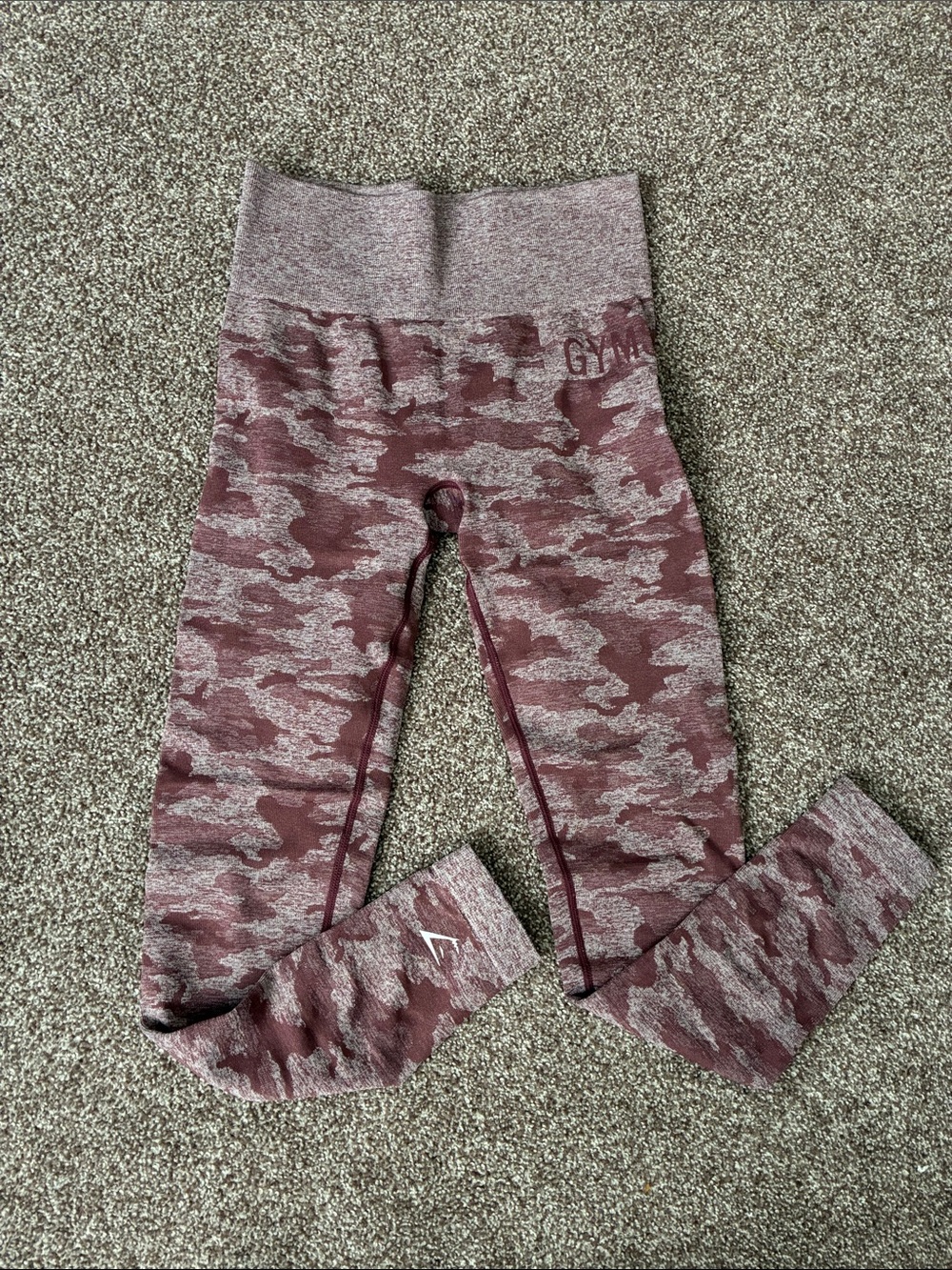 Gymshark Adapt Camo Leggings Mauve/Burgundy size small